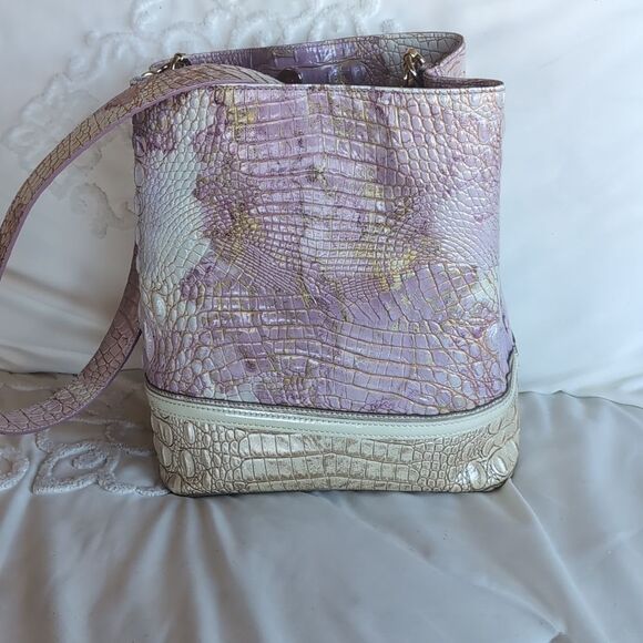 BRAHMIN Bucket Bag🩷 -Amelia Lilac Whimsey Shoulder Bucket Bag - Picture 7 of 15